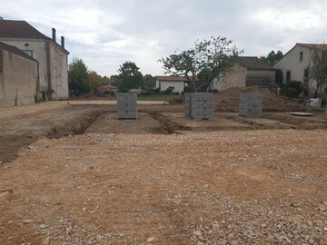 Création de parkings et chemins d'accès